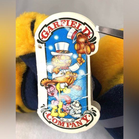 Garfield Flatfoot Dakin Plush - Picture 6 of 9